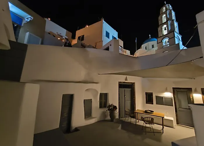 Imarkellis Santorini