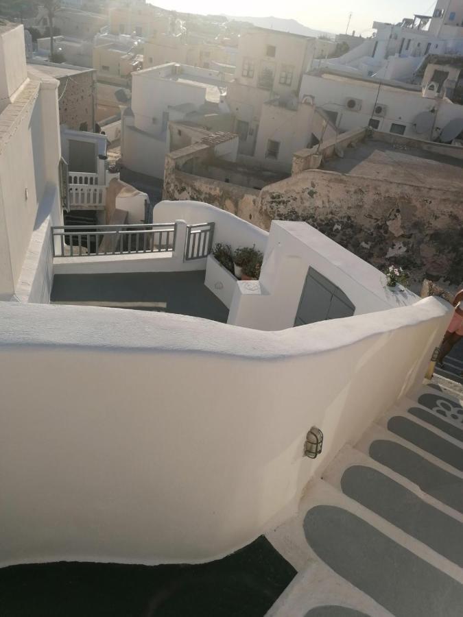 Imarkellis Santorini Holiday home Pyrgos Kallistis